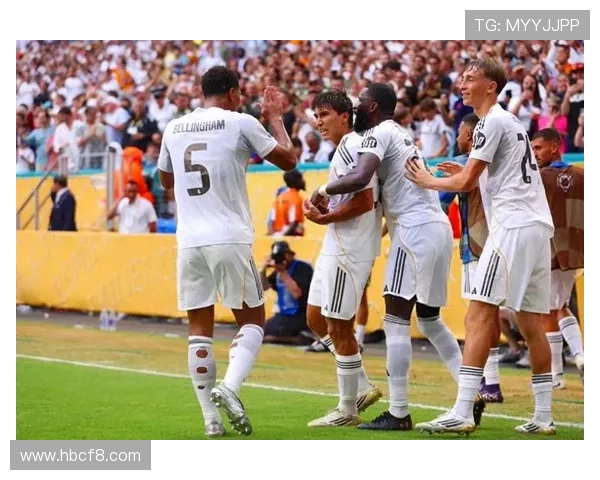 意甲球队的赛前表演活动及球队文化展示 意甲球队的赛前表演活动及球队文化展示